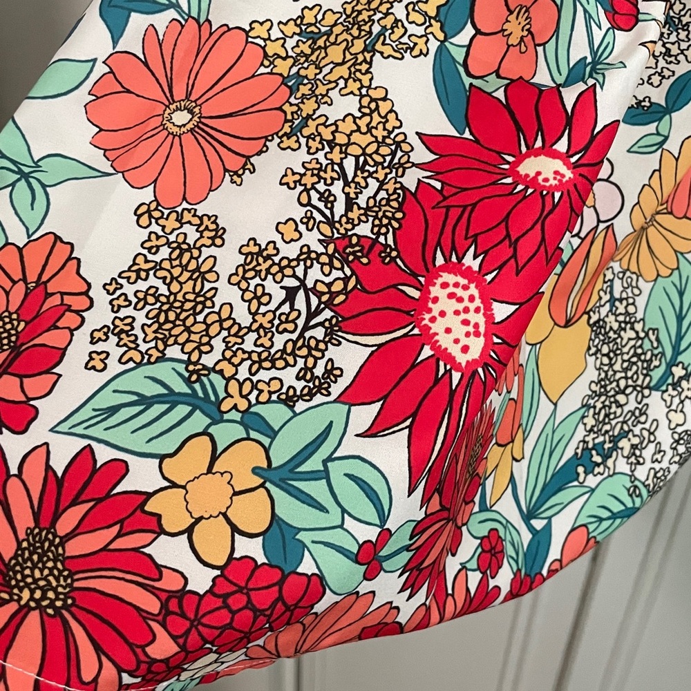 Floral Multicolor Sundress - Picture 9 of 9